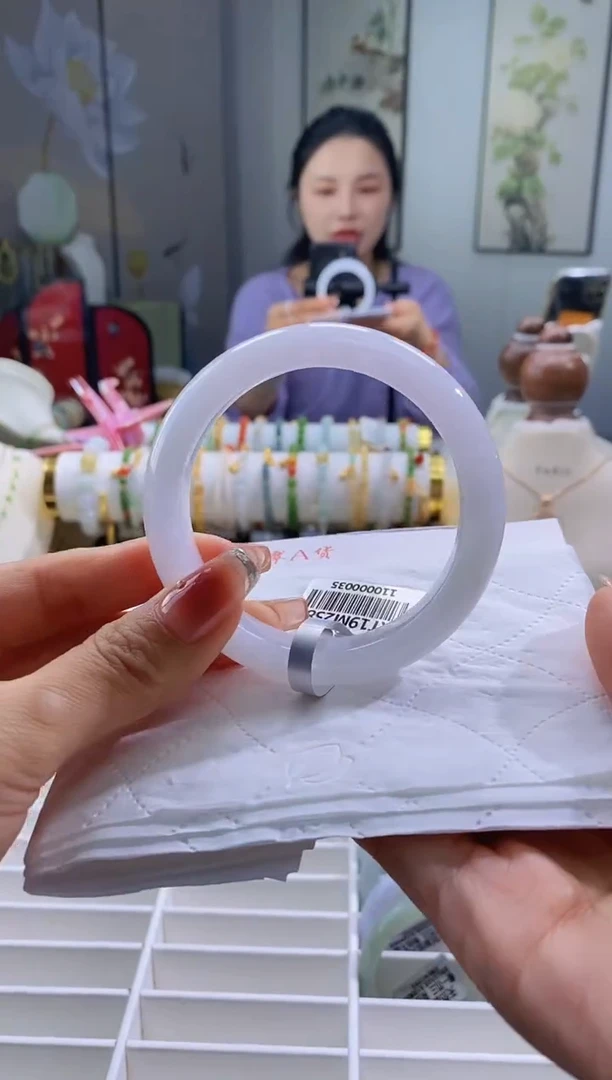 未镶嵌手镯翡翠76号57.9/12.1*8.9