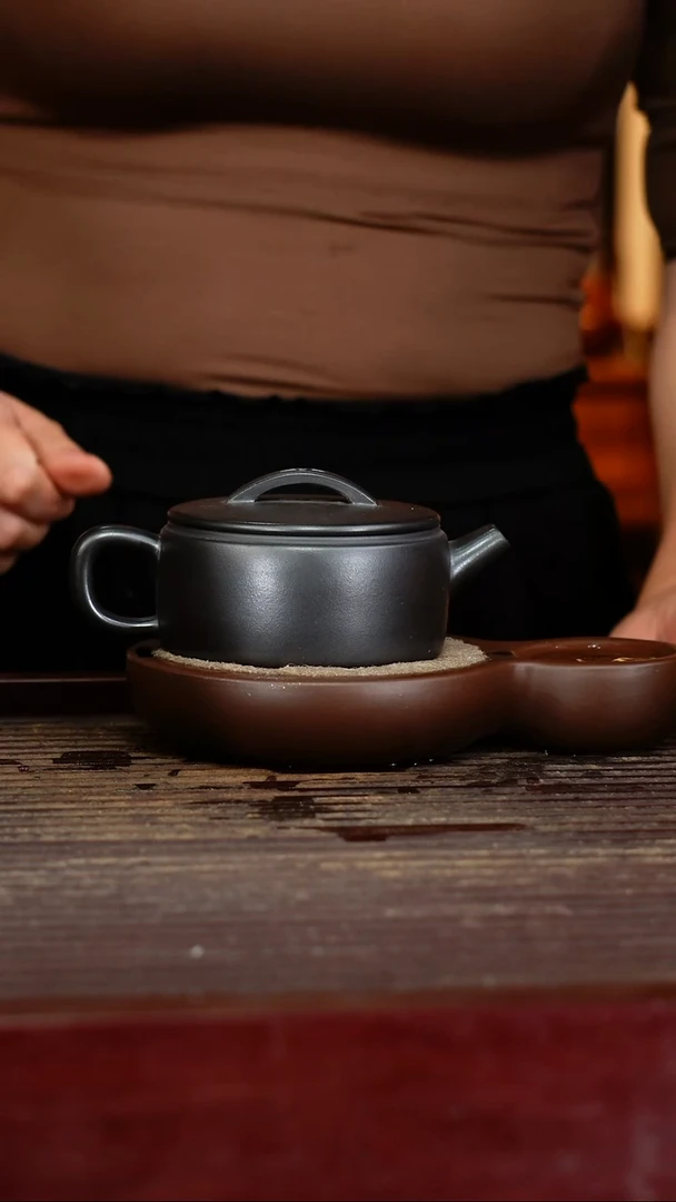 宜兴原矿紫砂壶茶壶宜兴原矿紫砂壶茶壶160C