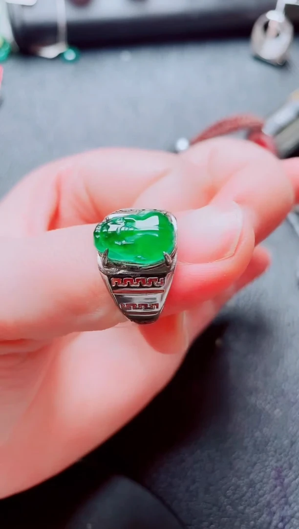 银S925镶嵌戒指翡翠111