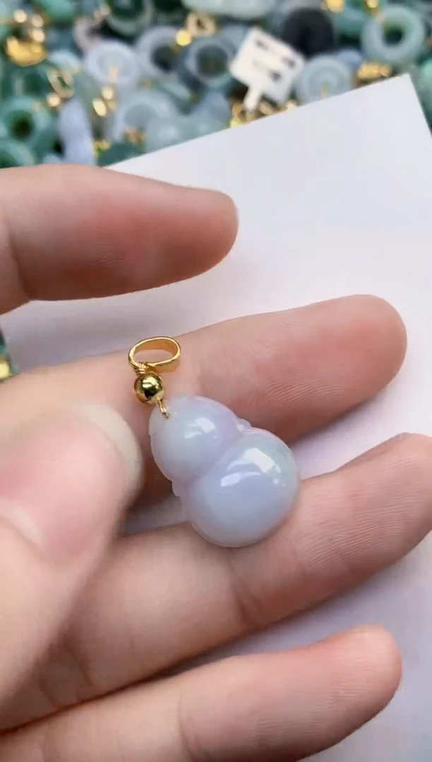 翡翠未镶嵌吊坠(不含链)1