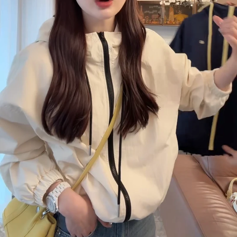 追风者~2025春夏韩版新款户外休闲冲锋衣外套LK2501968