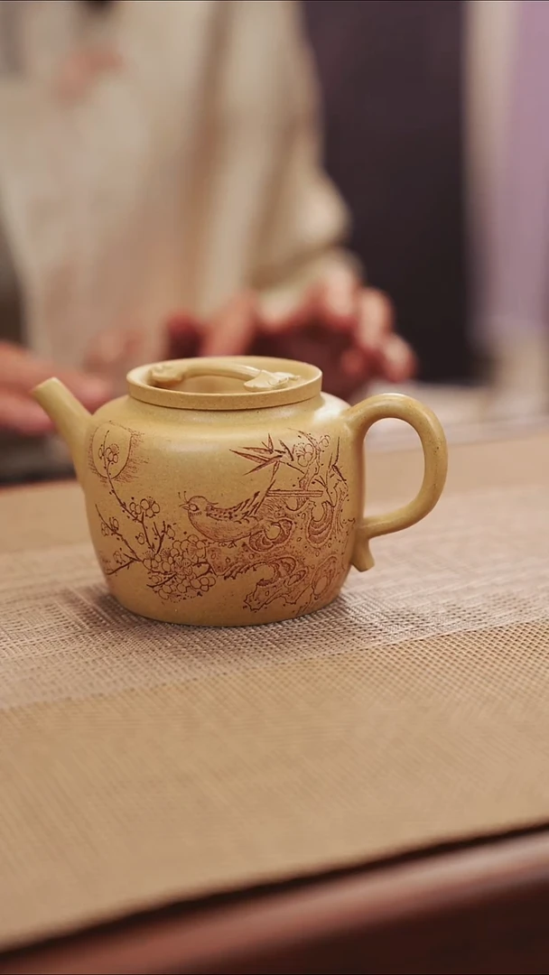原矿本山段花好月圆紫砂壶21