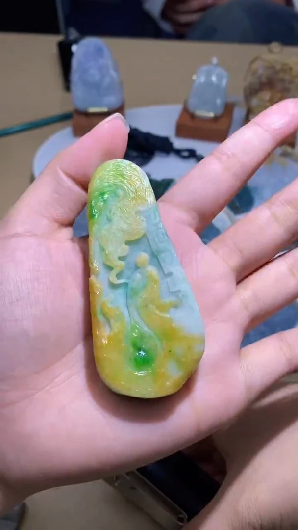 未镶嵌定制翡翠挂件