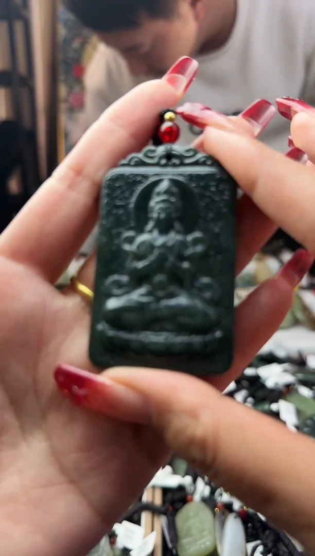 颈饰未镶嵌和田玉和田玉吊坠76