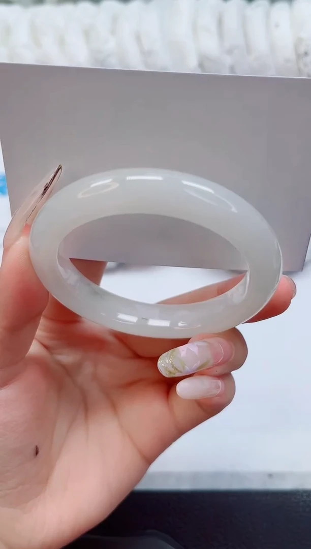 未镶嵌手镯石英质玉257-52/53