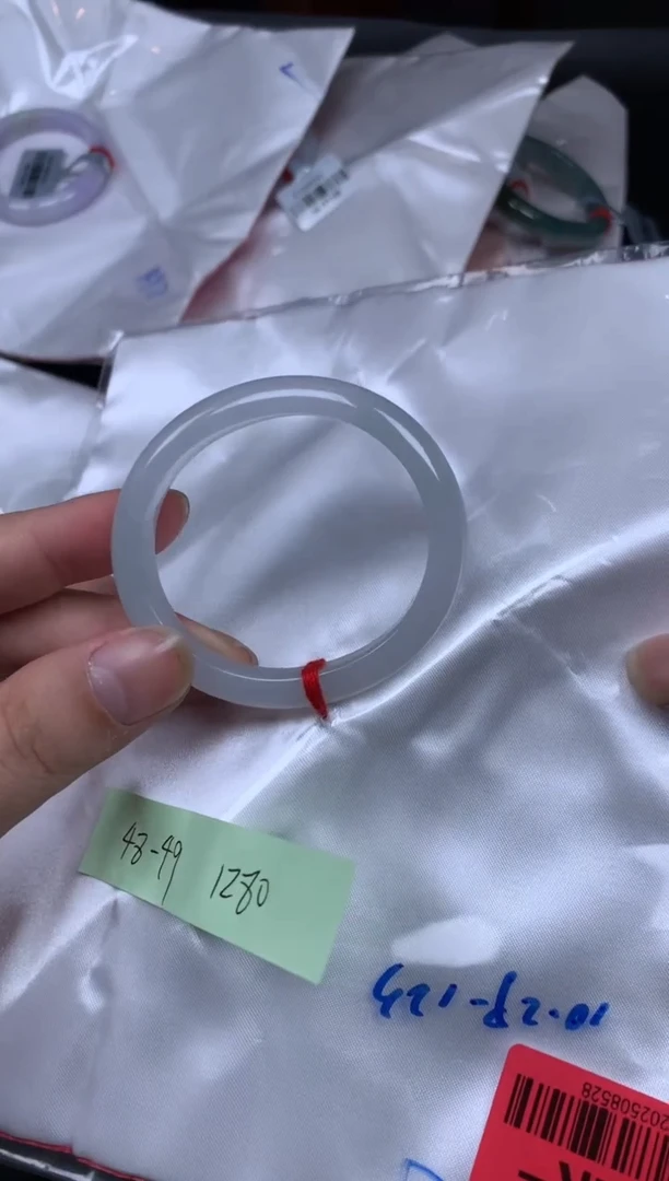 未镶嵌手镯翡翠88888888