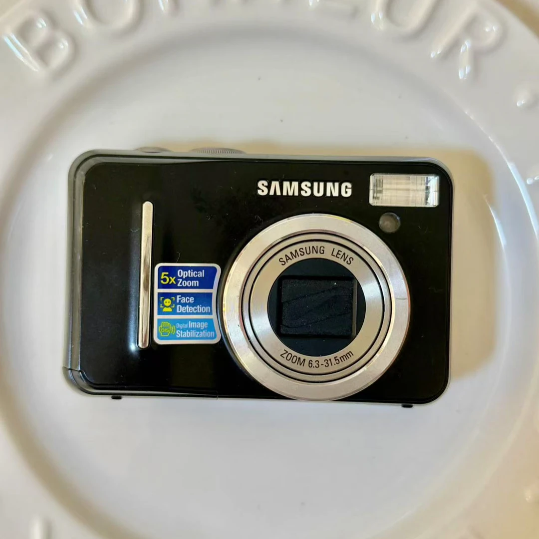 9新 Samsung/三星 S1060 黑色 1030w像素5倍光变 冷白皮奶油肌ccd