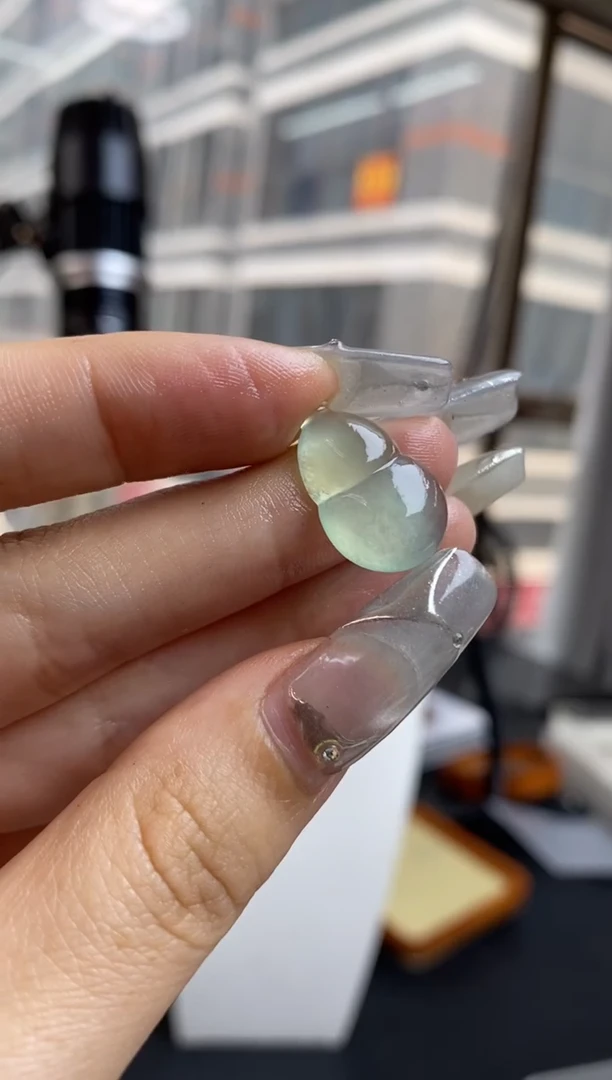 定制翡翠未镶嵌翡翠毛货~