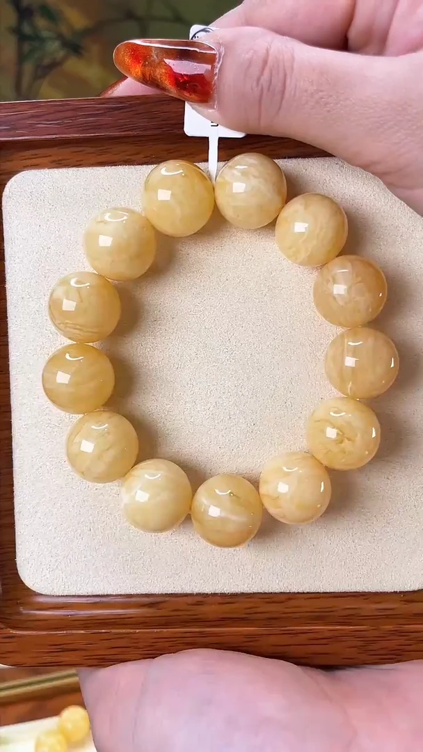 【闪购商品】蜜蜡裸石未镶嵌手串