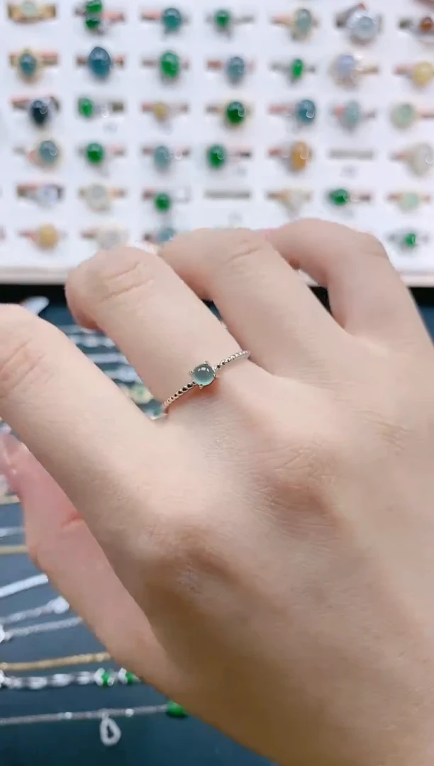 翡翠戒指银S925镶嵌天然翡翠