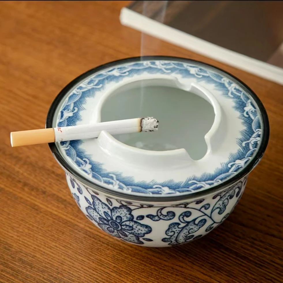 D244-盘花烟灰缸