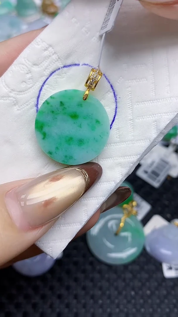颈饰银S925镶嵌翡翠9   天然翡翠A货  百元以上9米证书费自理