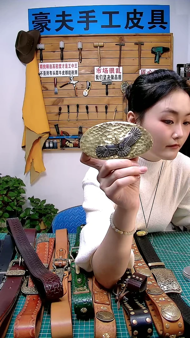 紫铜大鹰