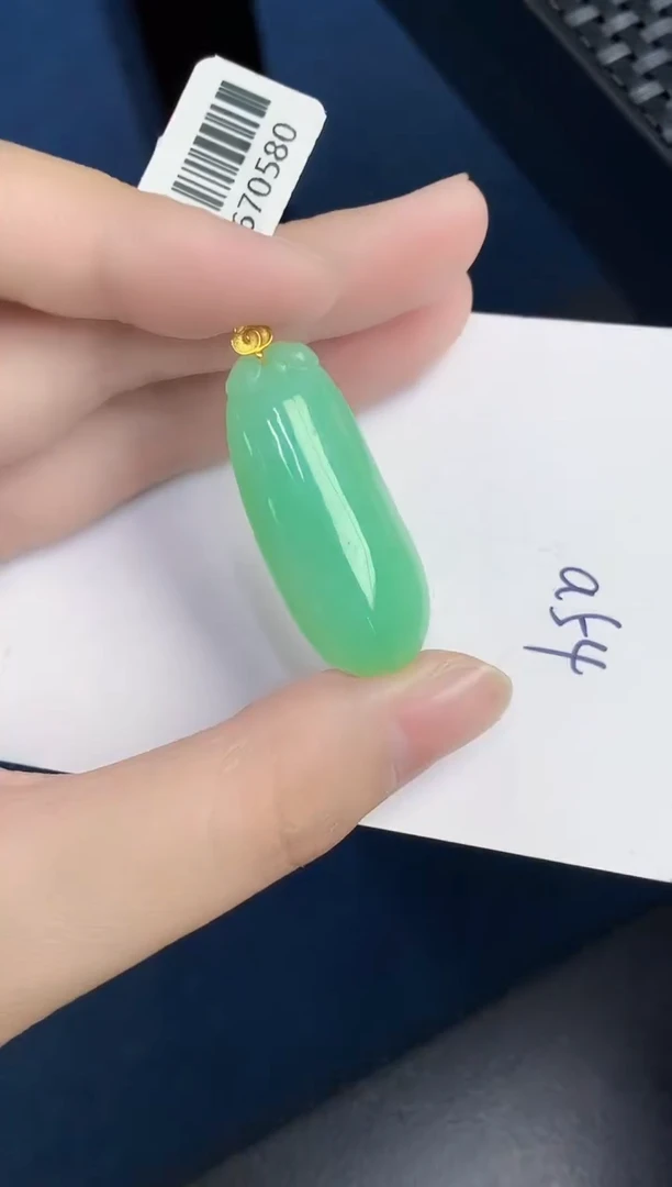 【闪购商品】翡翠颈饰18K金镶嵌000000000