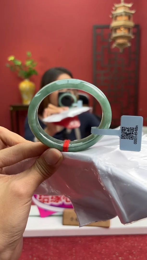 未镶嵌手镯（贵妃镯）翡翠翡翠手镯8