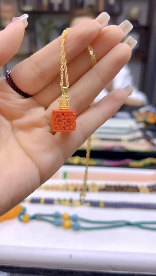 玛瑙/玉髓吊坠(赠链)银S925镀金镶嵌DIY款D302