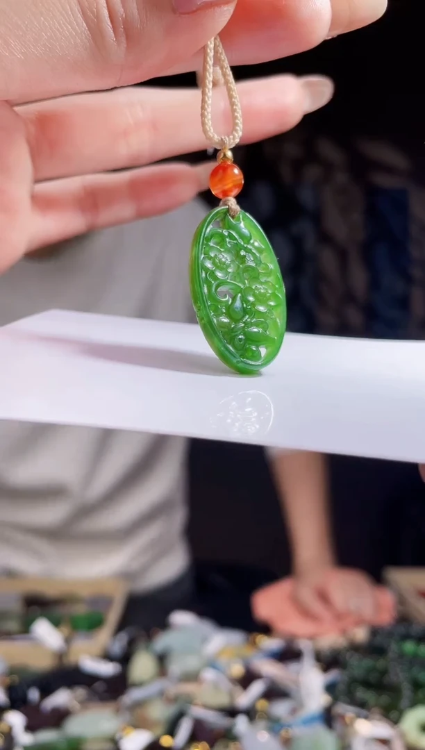 【闪购商品】和田玉颈饰未镶嵌拍一发一