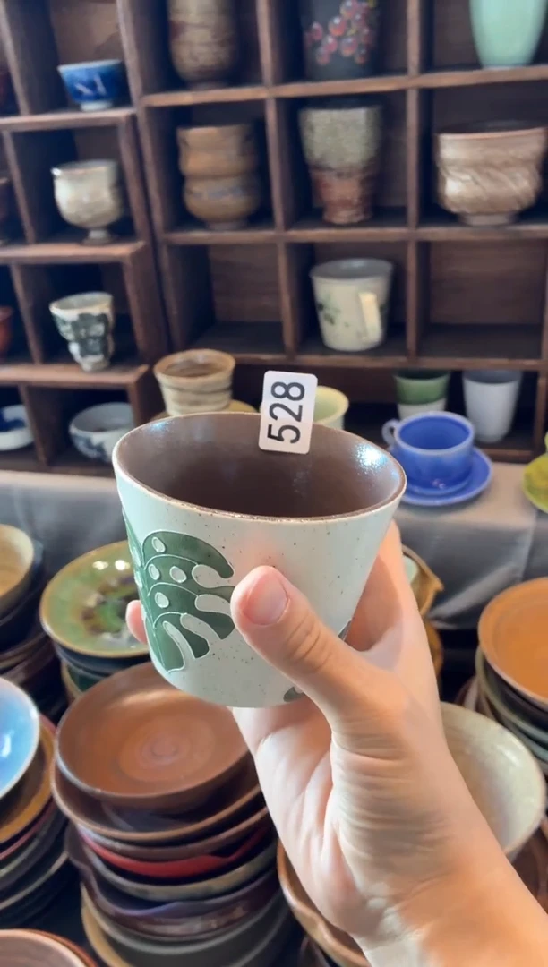 瓷片林****?528，手绘芭蕉叶水杯