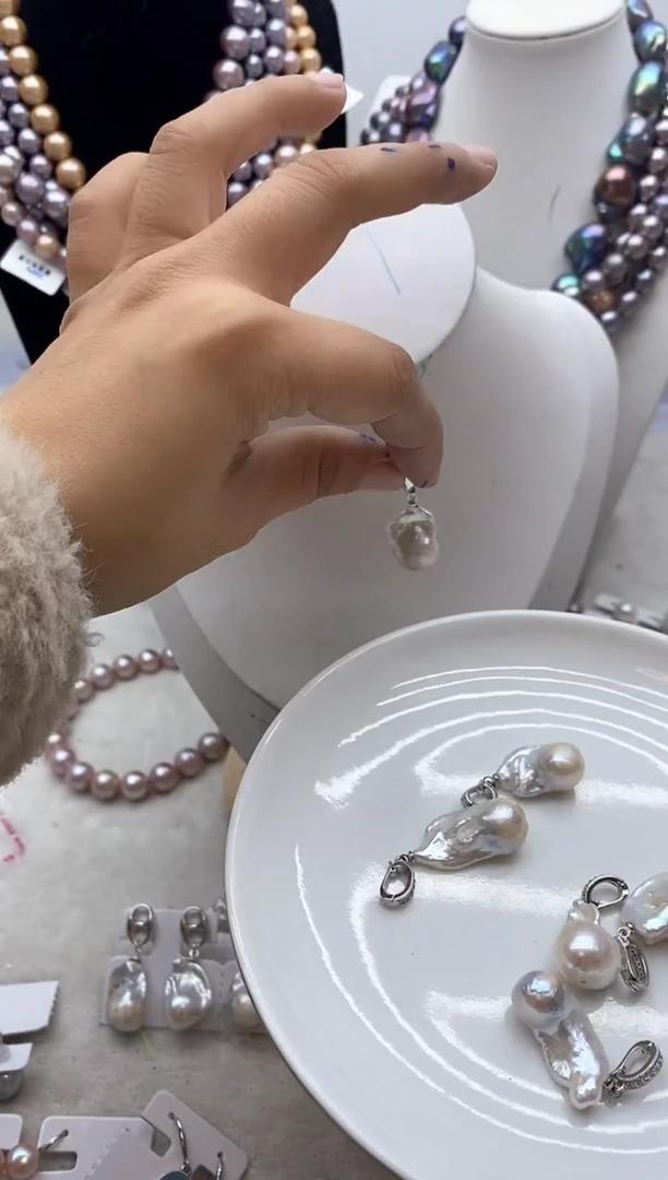 【闪购商品】淡水珍珠颈饰钛钢100