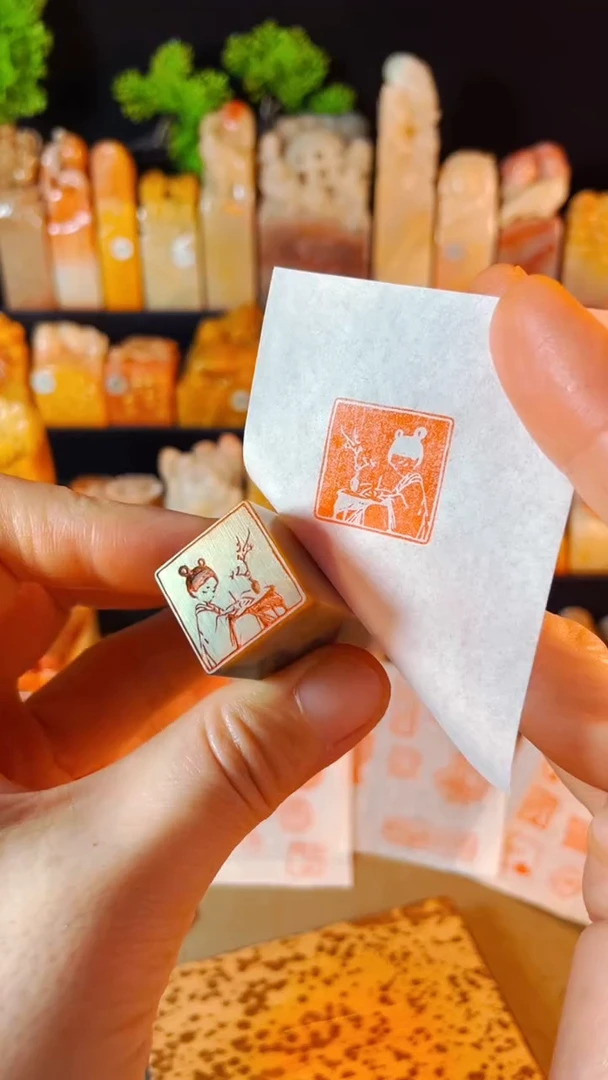 【闪购商品】巴林石印石手工篆刻《写字姑娘》2.0