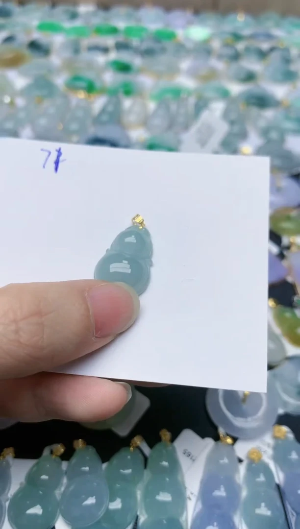 【闪购商品】翡翠颈饰18K金镶嵌天然翡翠A货