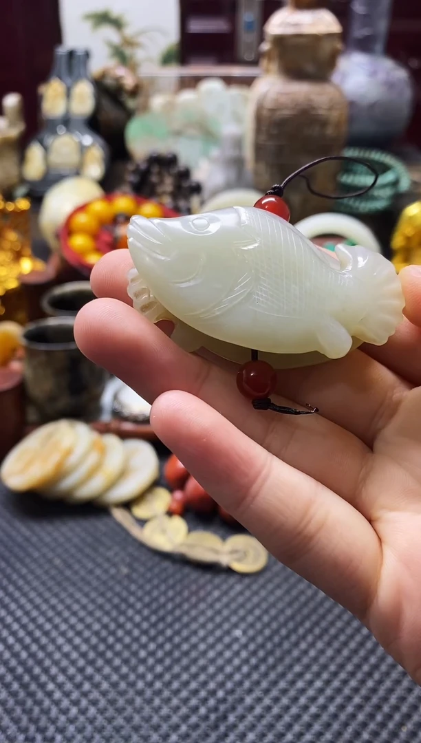 未镶嵌和田玉挂件鱼