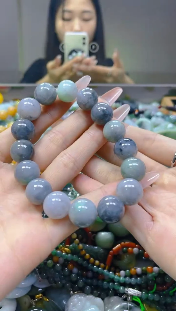 翡翠未镶嵌颈饰13MM/Q/翡翠A货，一件也是批发价