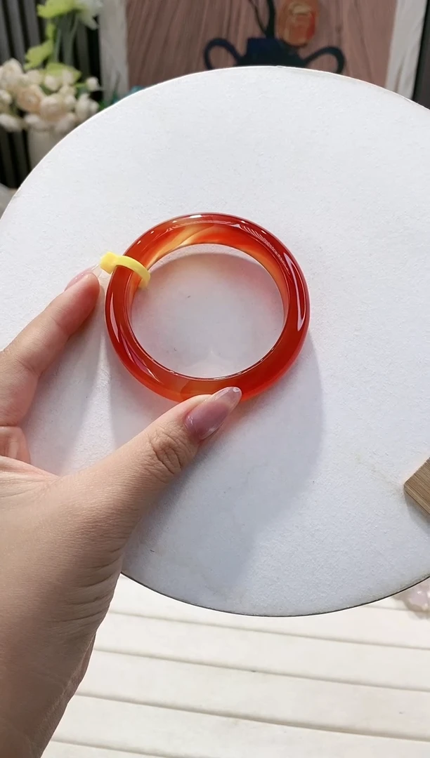 手镯玛瑙/玉髓未镶嵌18-56