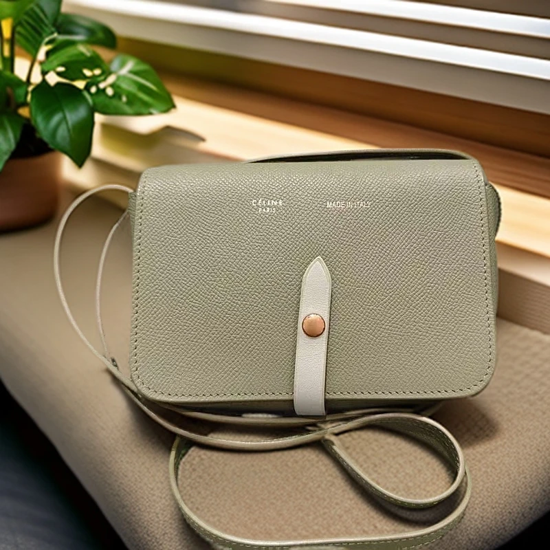 95新 Celine/思琳 牛油果绿色斜挎包 1244 9584