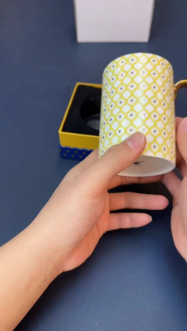 瓷片老号重启，一漏到低@@H1786