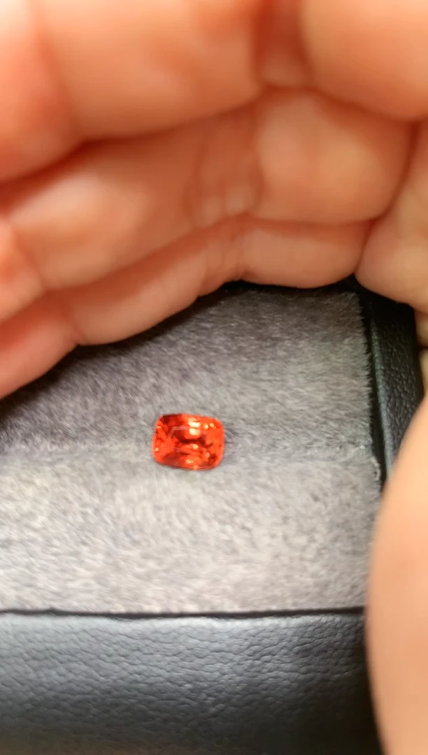 【闪购商品】定制尖晶石裸石未镶嵌枕型 橙色调 1.82ct