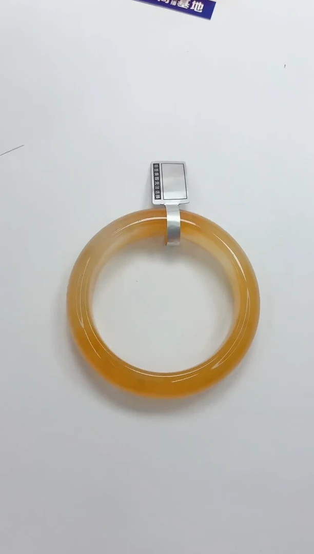 石英质玉手镯未镶嵌106/56.2