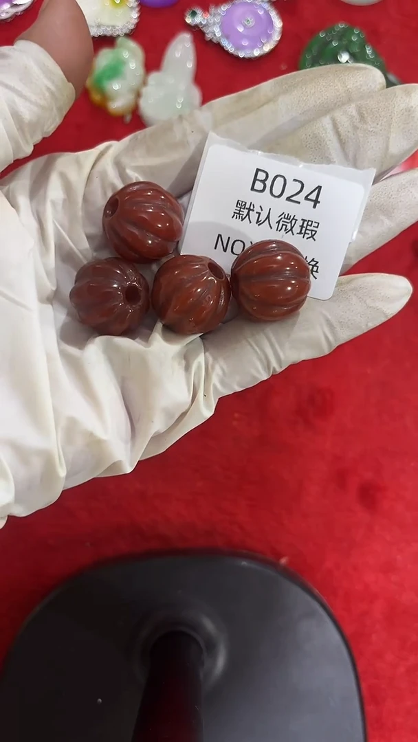 乐***姐好物工艺品B024