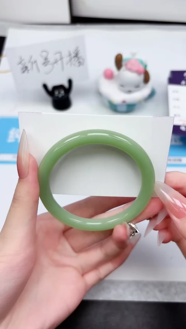 石英质玉手镯未镶嵌192-58.1