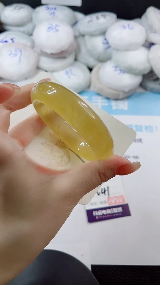 未镶嵌手镯石英质玉多样性发货V41