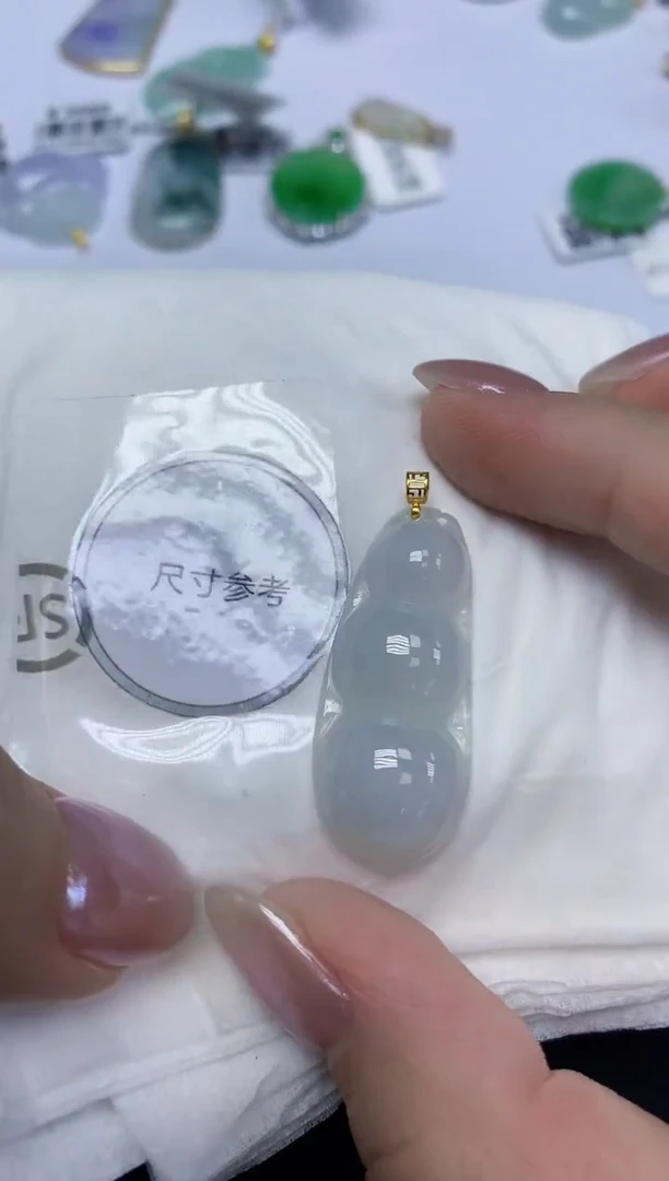 翡翠18K金镶嵌颈饰天然缅甸翡翠A货百元以上9元证书费自理