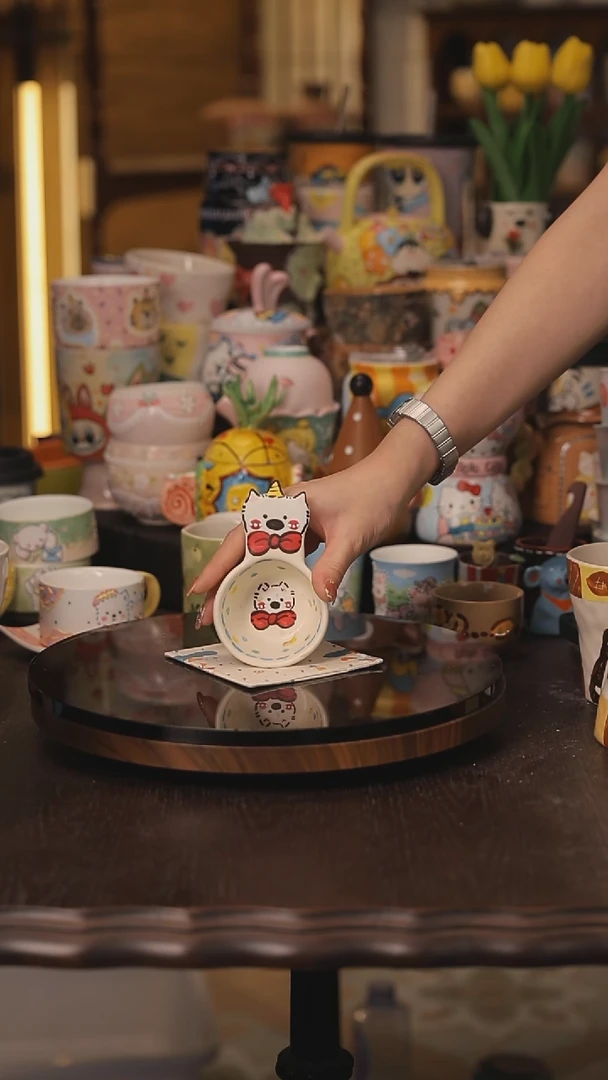 景德镇釉下彩绘设计师款式陶瓷