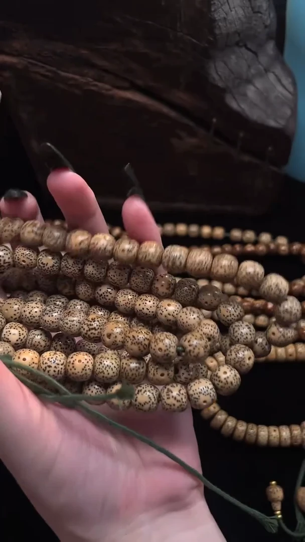 吊坠星月菩提精工级陈籽10*9桶珠长串10*9