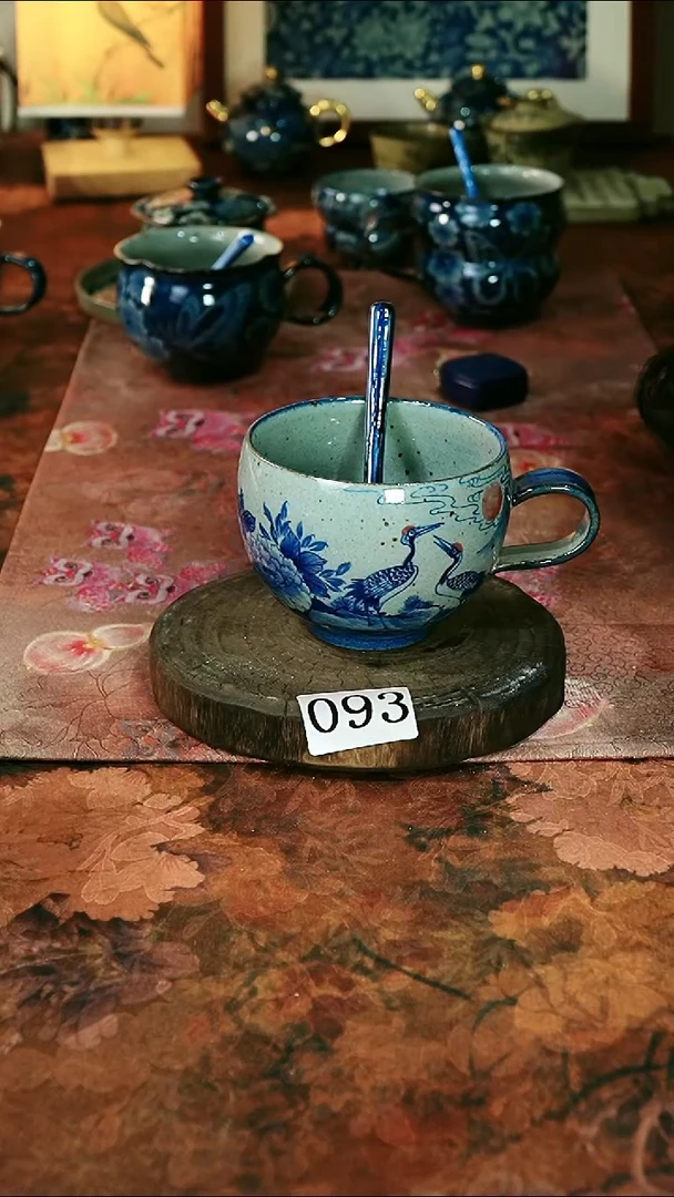 茶碗............093