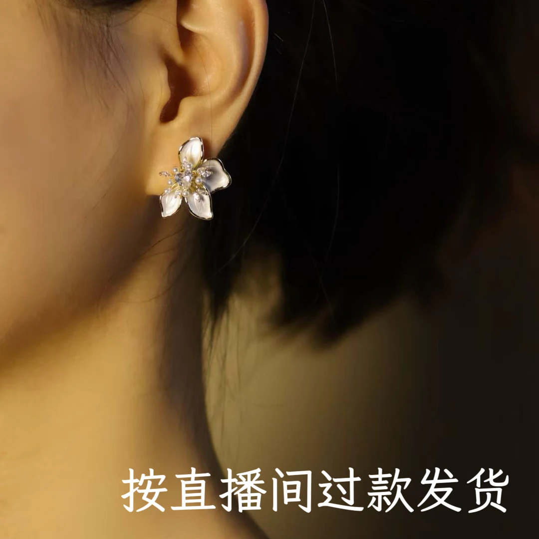 铜合金锆石耳饰 梵2539时尚耳饰