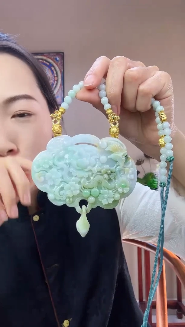 【闪购商品】翡翠颈饰未镶嵌特色原创翡翠颈饰