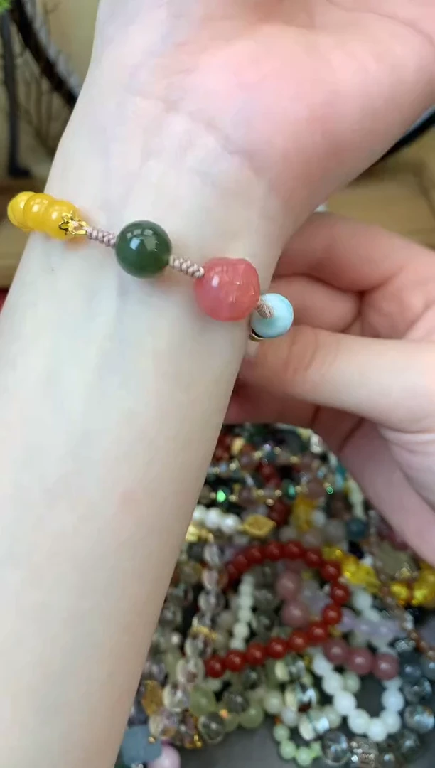 【闪购商品】蜜蜡手链未镶嵌111手串