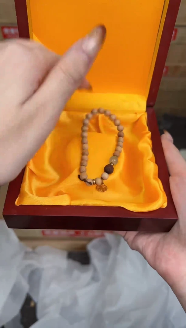 甄得帅文玩阁崖柏商品链接@@SP055