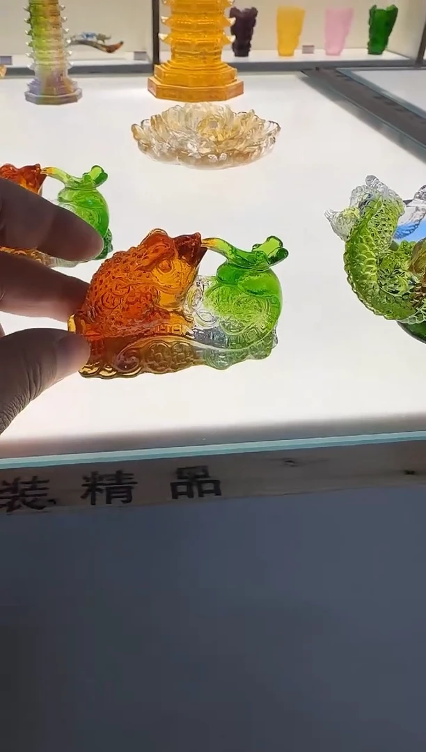 手工艺品琉璃吸金金蟾