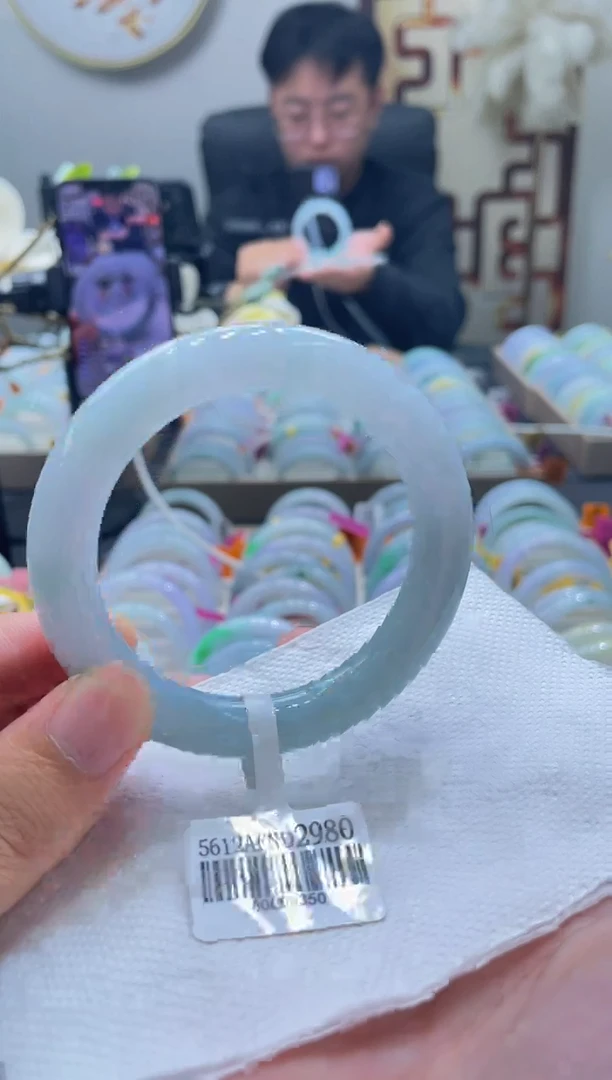 未镶嵌手镯翡翠212-56