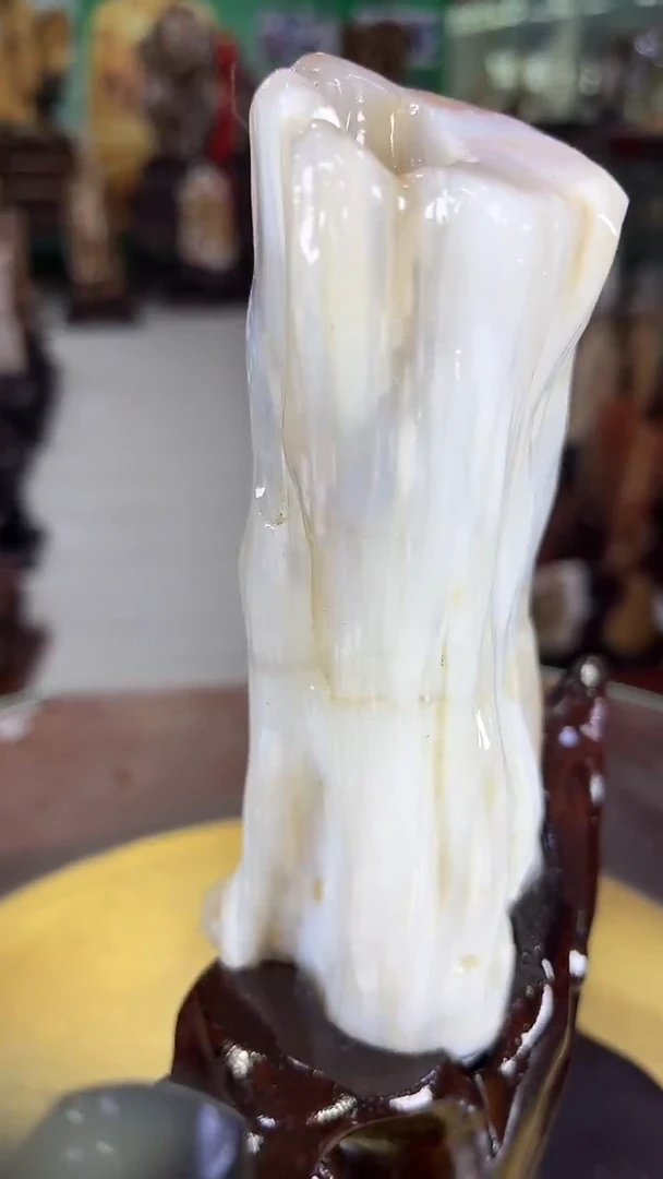 缅甸天然树化玉摆件