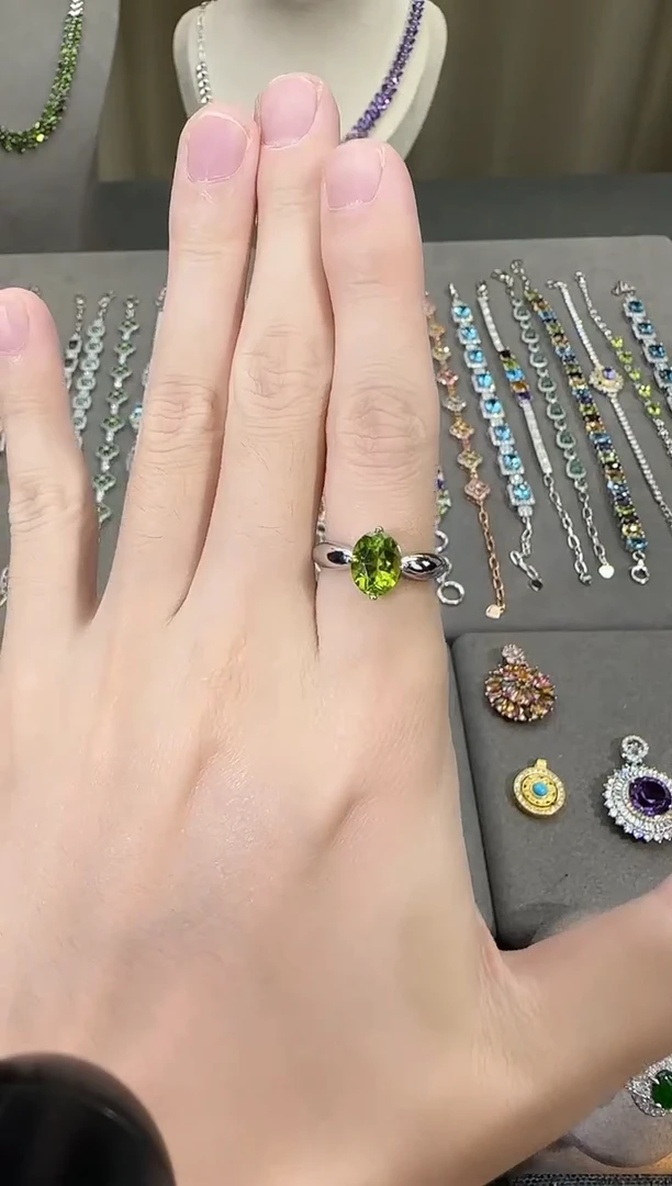 银S925镶嵌戒指橄榄石9*7mm戒指简约款