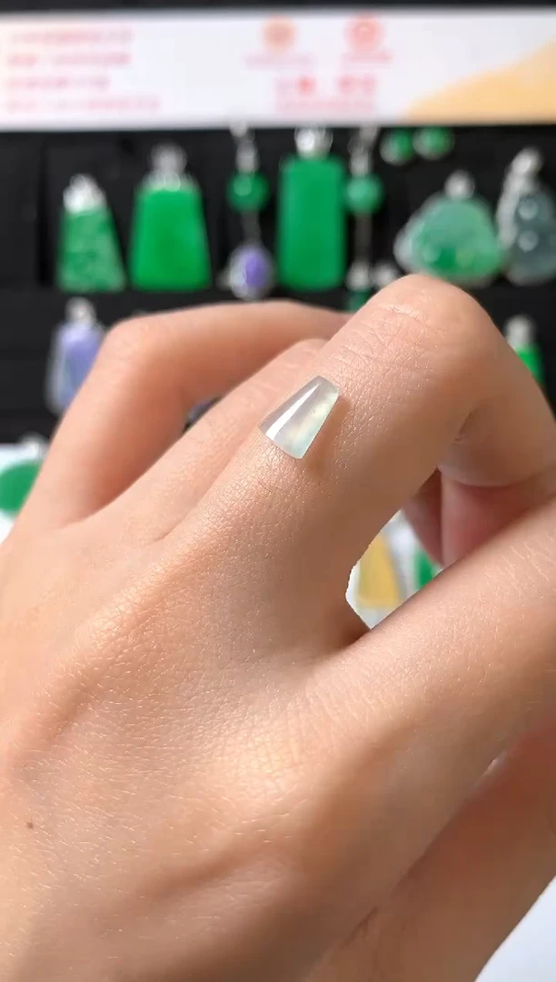 未镶嵌定制翡翠裸石（镶嵌定制）