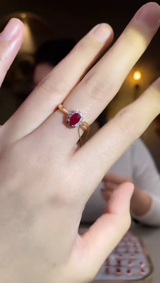 银S925镶嵌手饰红宝石手饰