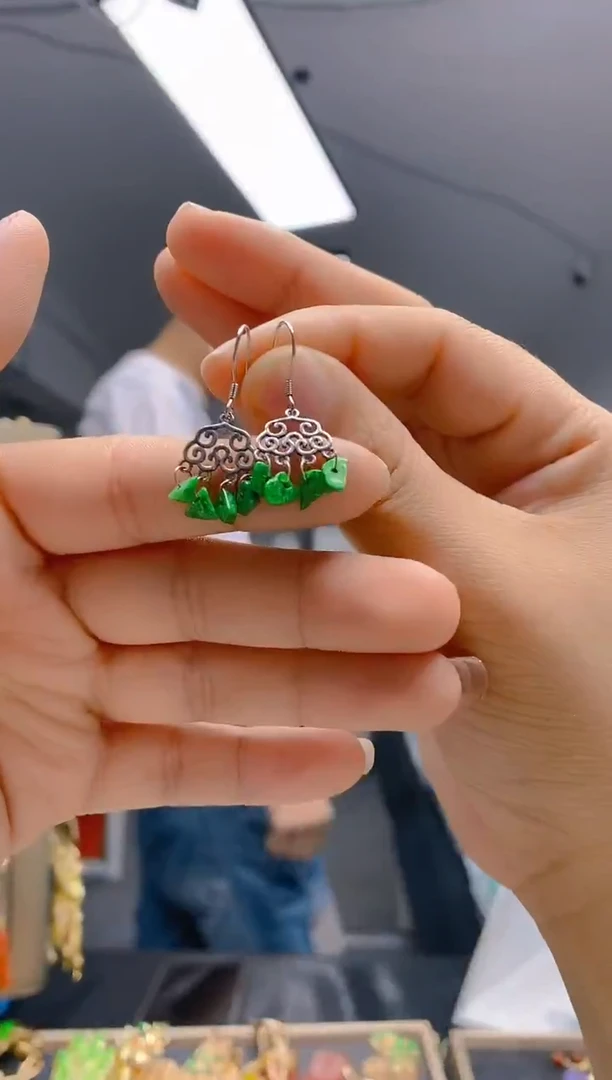 【闪购商品】翡翠耳饰银S925镶嵌227翡翠耳钩